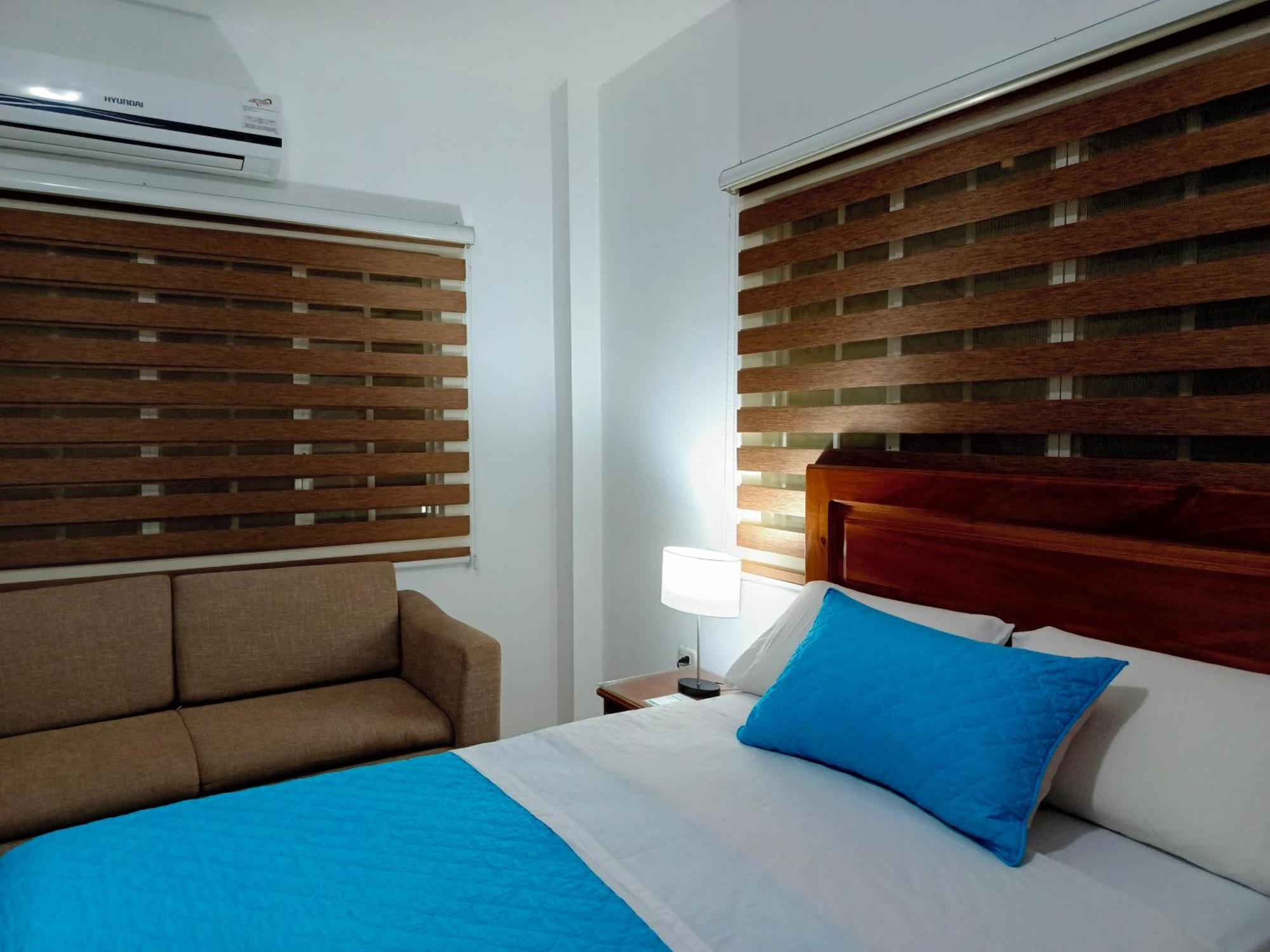 Teresita'S House Suites Con Cocina Privada Пуерто-Бакерісо-Морено Екстер'єр фото