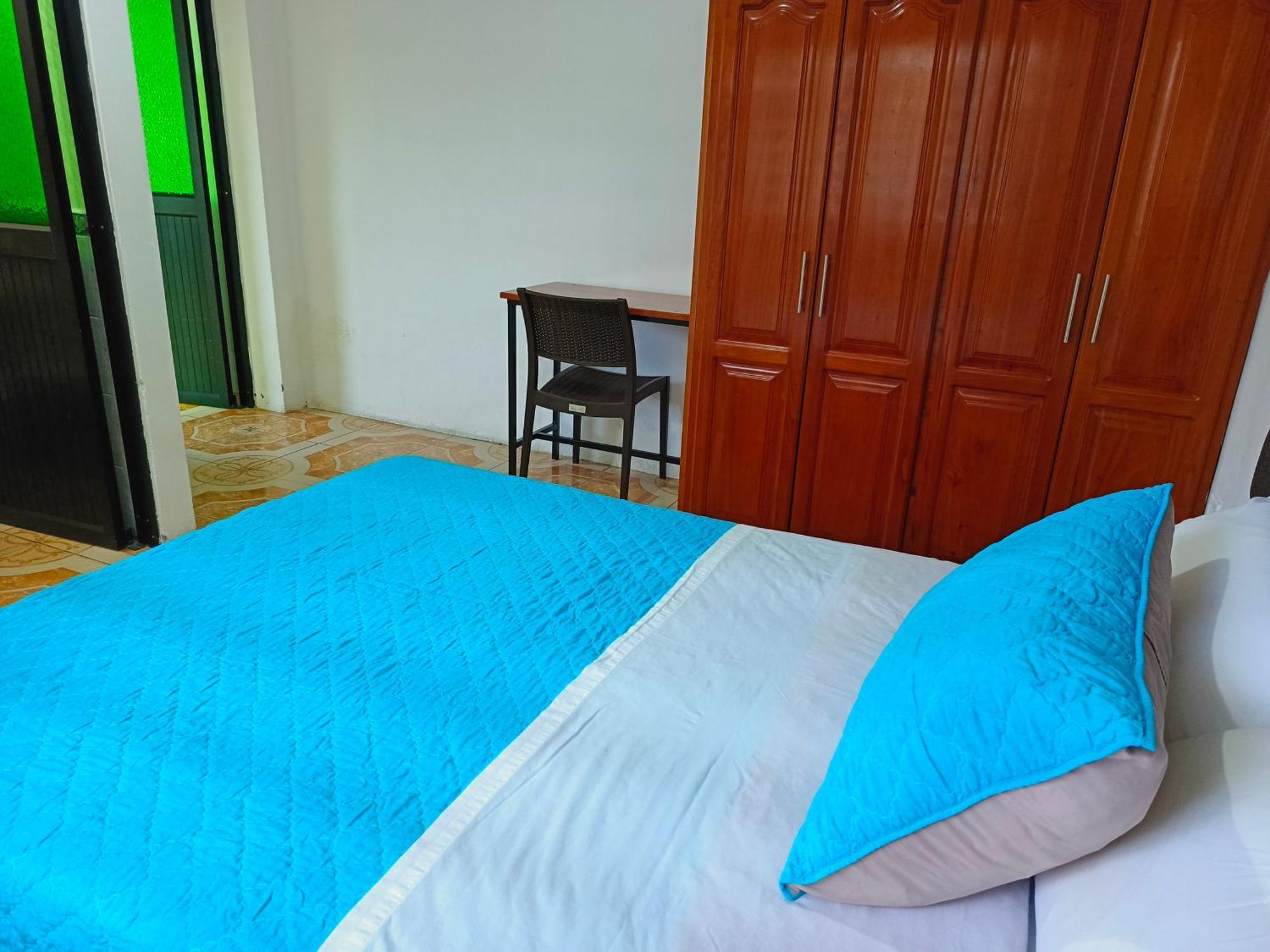 Teresita'S House Suites Con Cocina Privada Пуерто-Бакерісо-Морено Екстер'єр фото