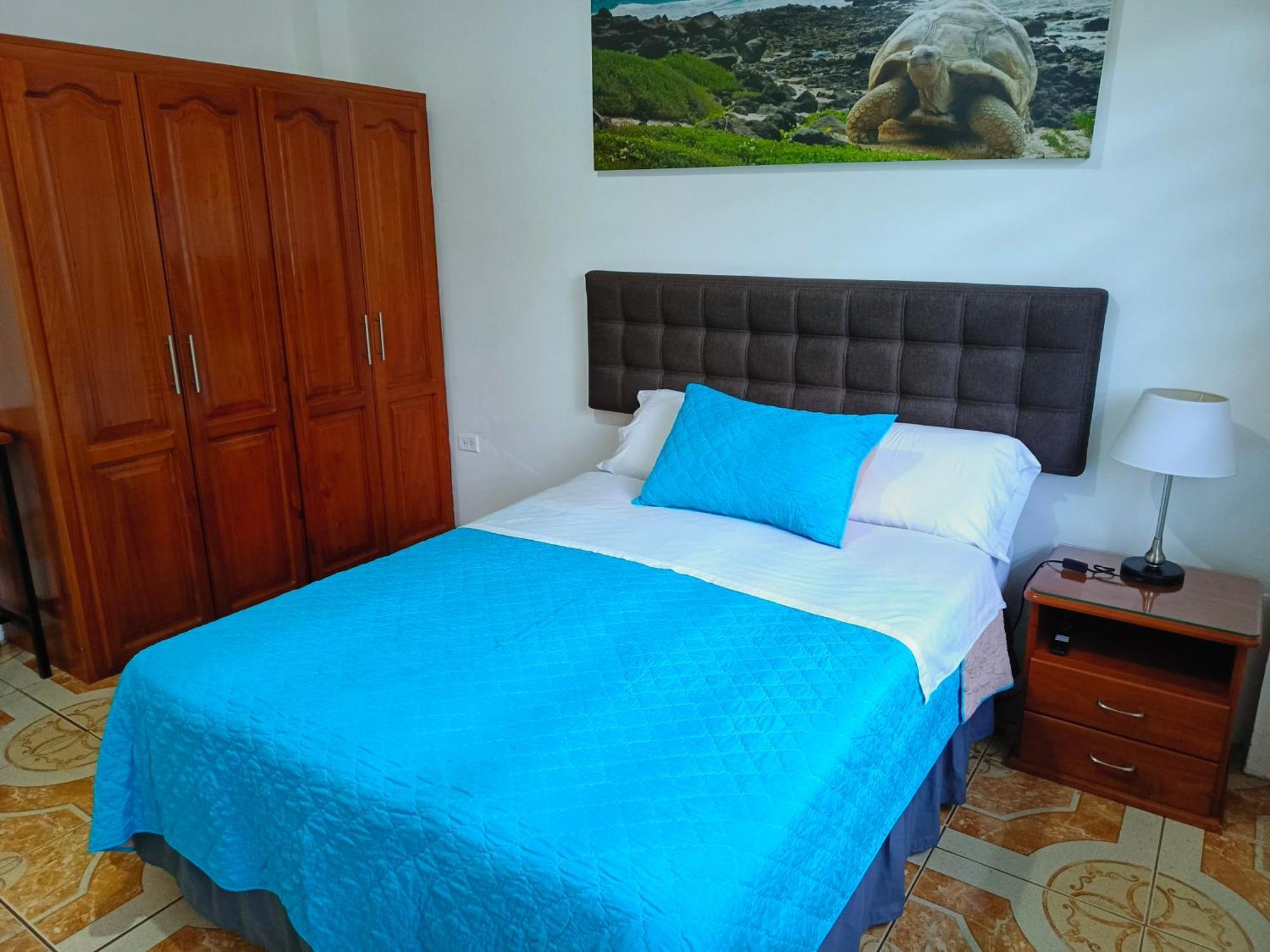 Teresita'S House Suites Con Cocina Privada Пуерто-Бакерісо-Морено Екстер'єр фото